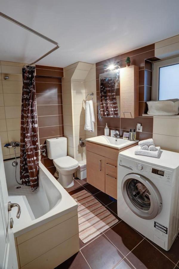 Luminous 2Bd Stone Apt In The Alleys Of Corfu Town 외부 사진