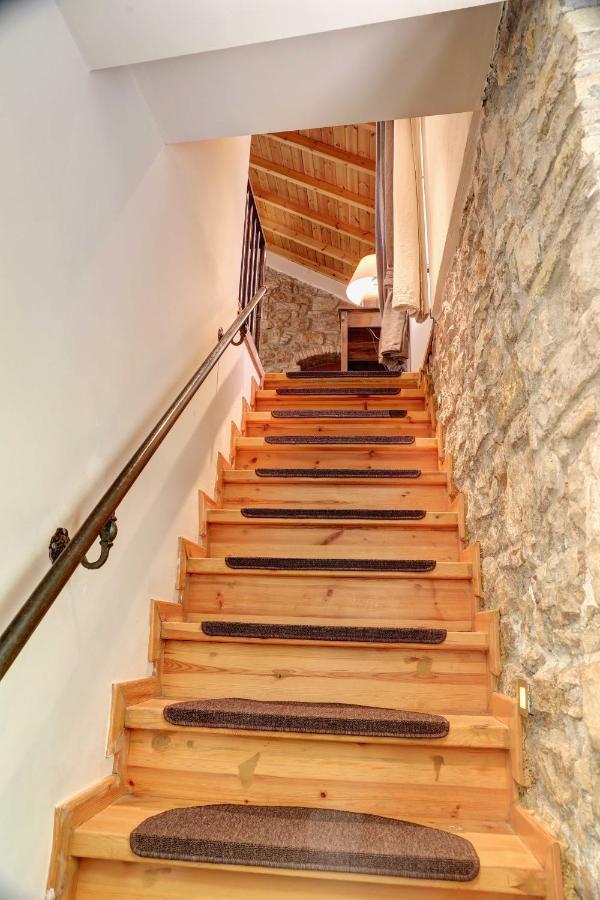 Luminous 2Bd Stone Apt In The Alleys Of Corfu Town 외부 사진